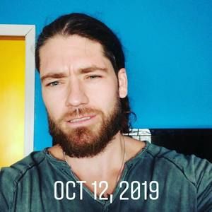 Meet your Posher, Christopher